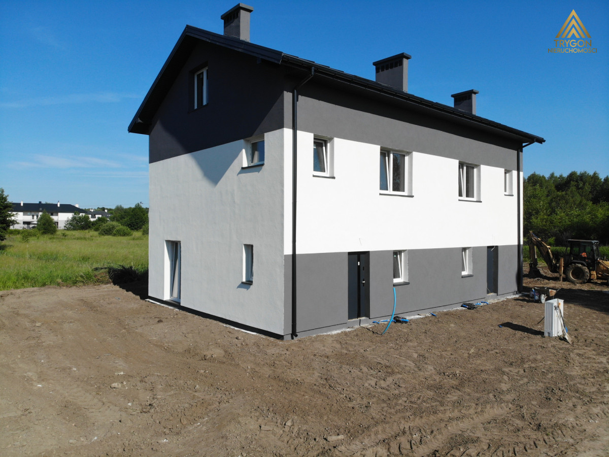 Semi-detached house - lots of privacy