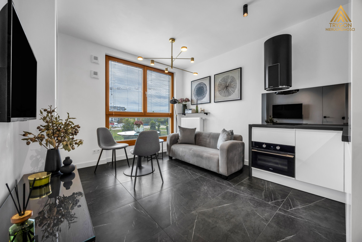 2 pokoje, parking, balkon, 10 min do centrum