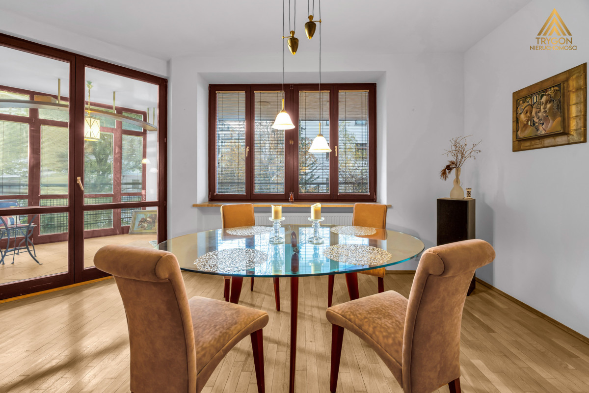 3 rooms, 2 bathrooms, terrace, garage, security,