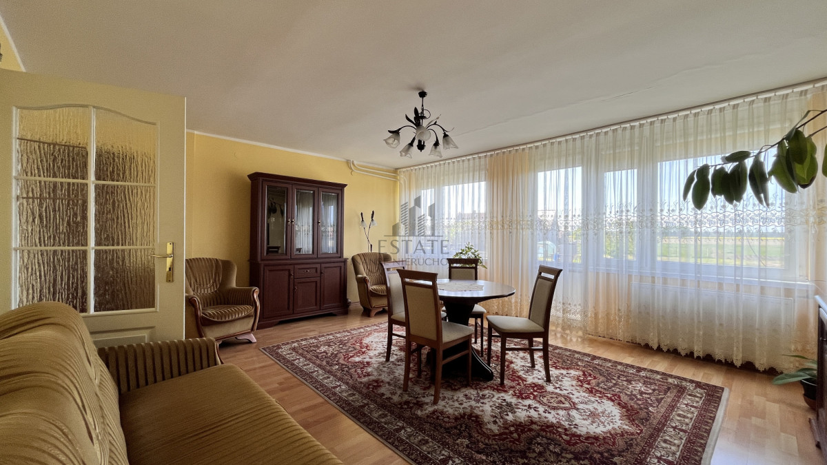 Dom, 5 pokoi, 2 łazienki, balkon, Przecław