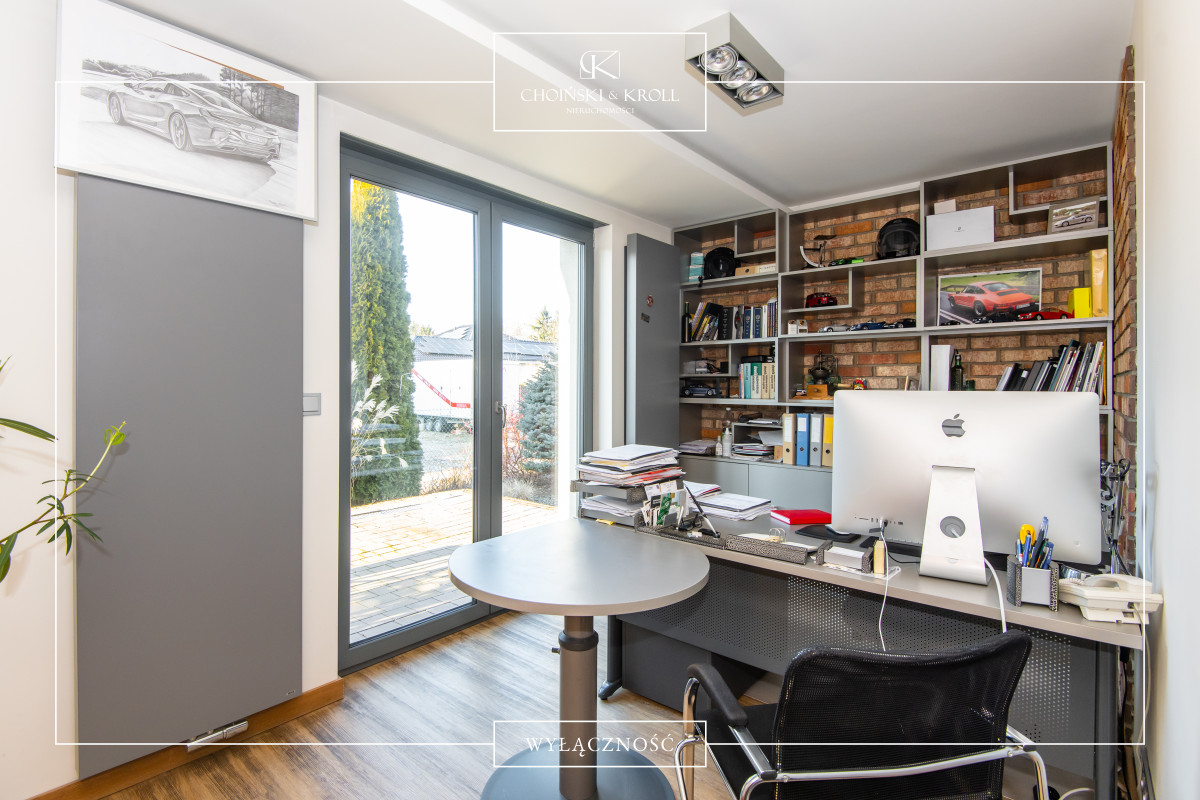 Komercyjny na sprzedaż