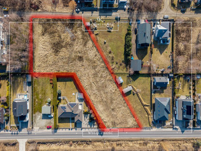 Działka na sprzedaż