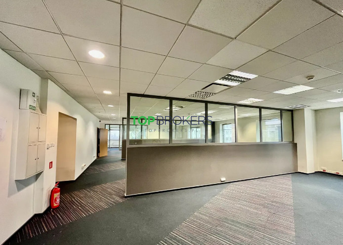 Komercyjny na wynajem