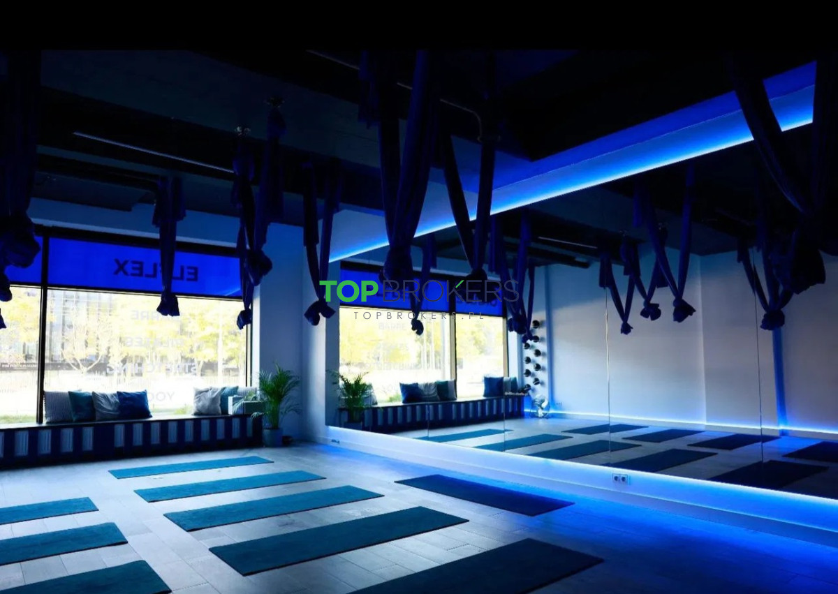 Komercyjny na sprzedaż