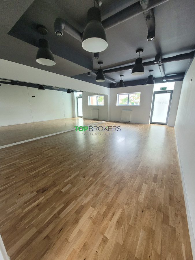 Komercyjny na wynajem