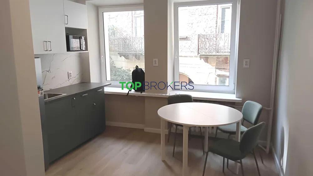 Komercyjny na wynajem