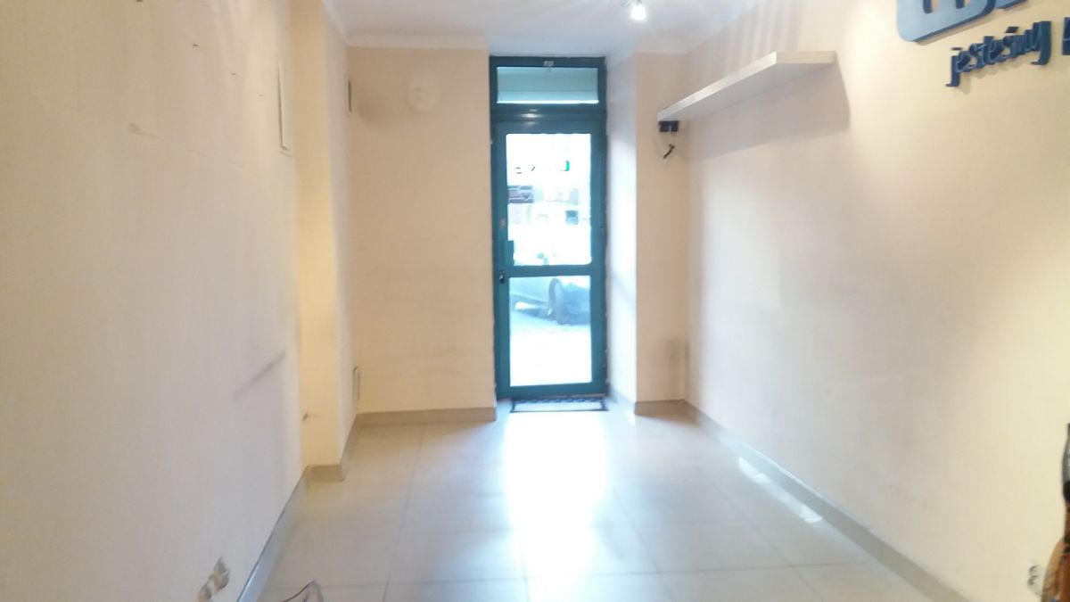 Komercyjny na sprzedaż