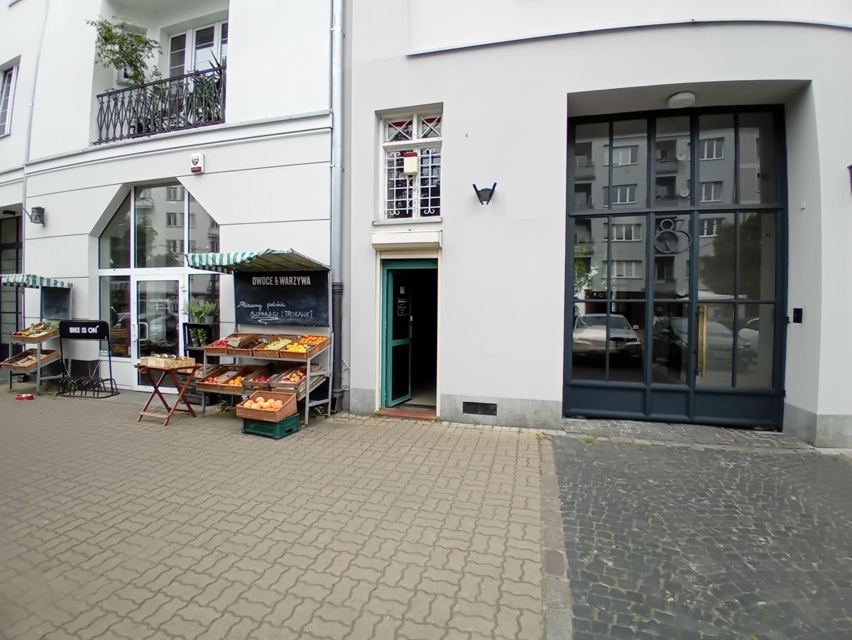 Komercyjny na sprzedaż