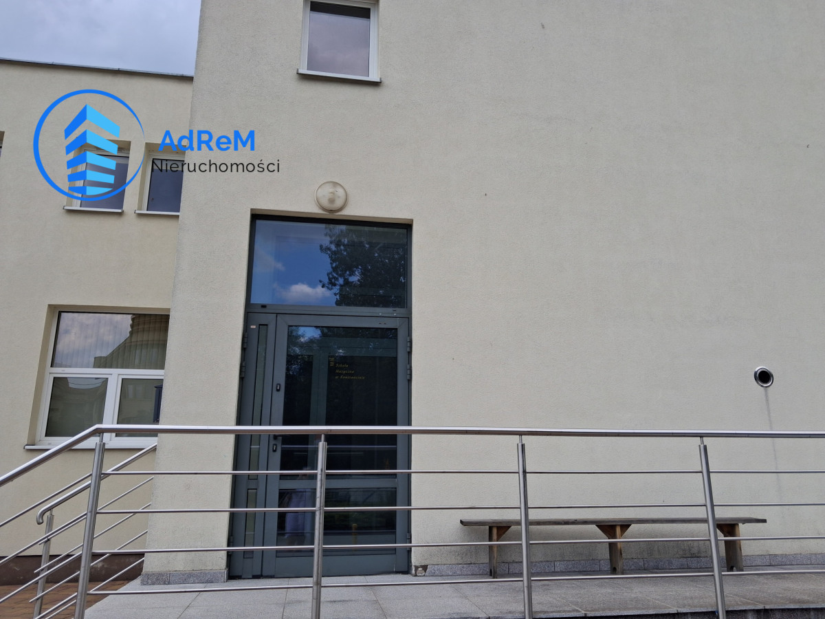 Komercyjny na wynajem