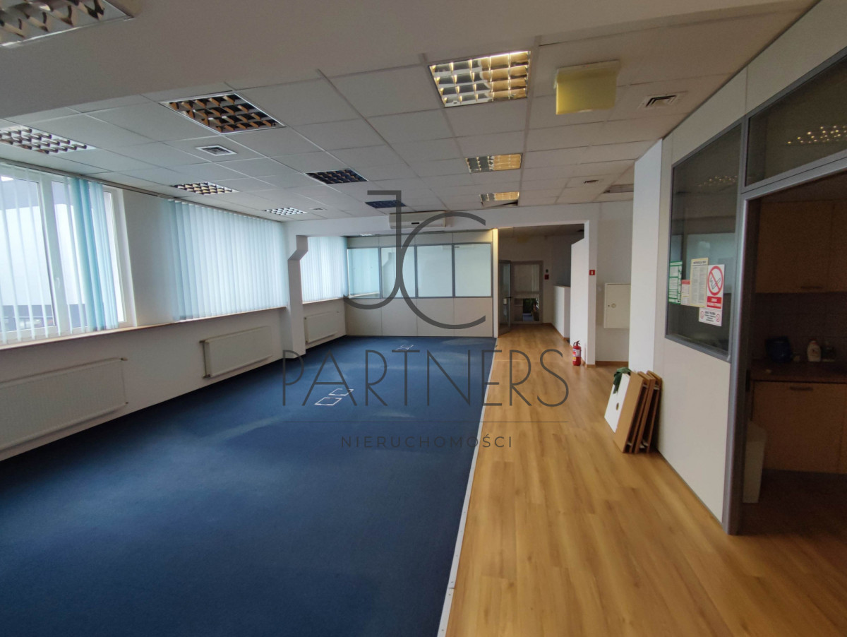 Komercyjny na wynajem