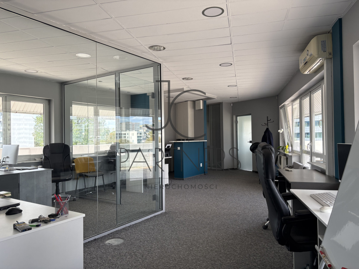 Komercyjny na wynajem