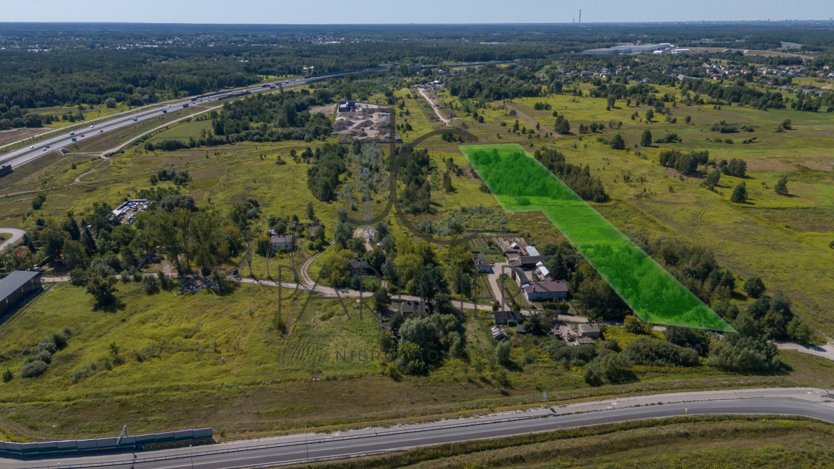 Działka na sprzedaż