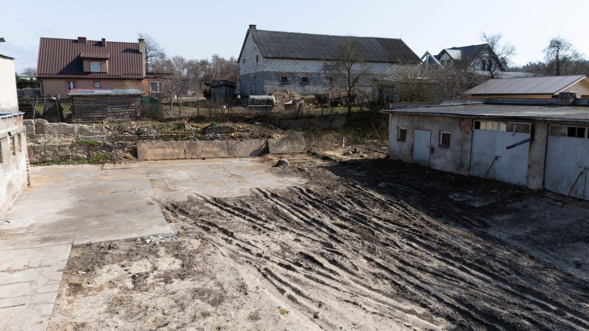 Działka na sprzedaż