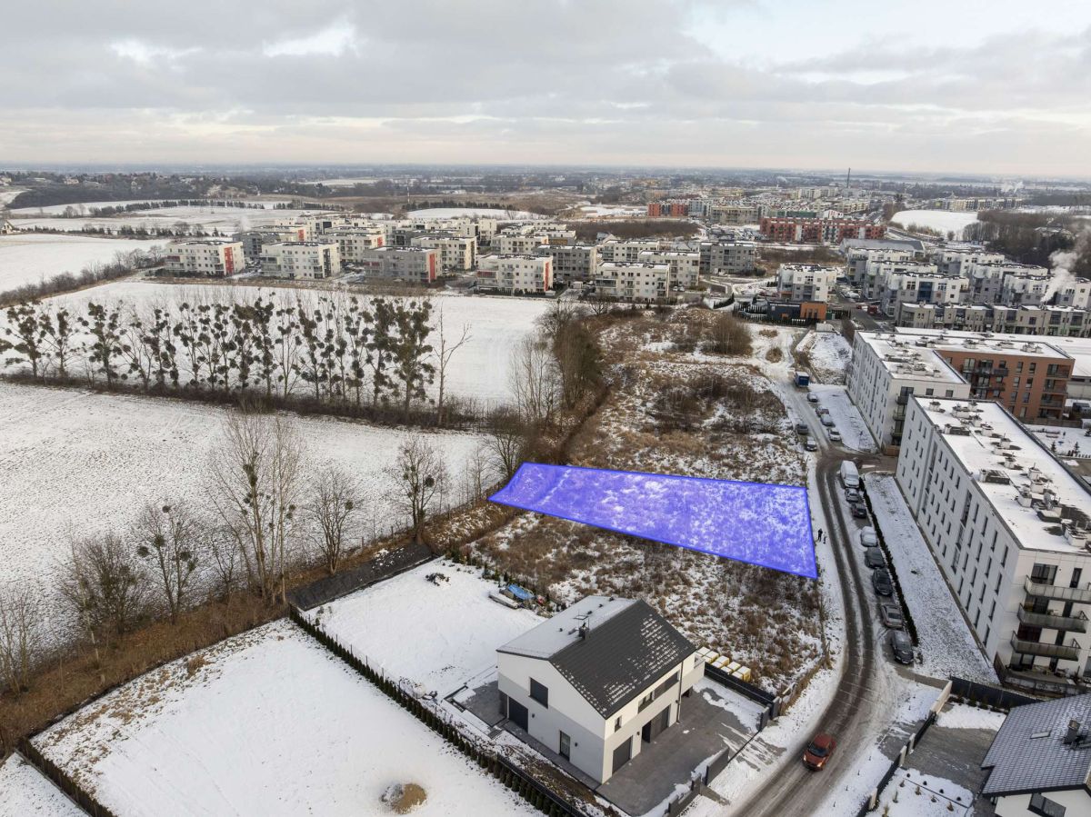 Działka na sprzedaż