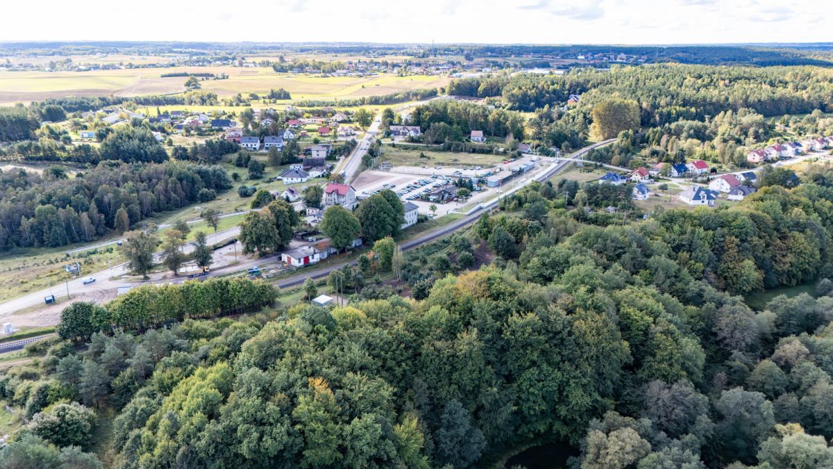 Działka na sprzedaż