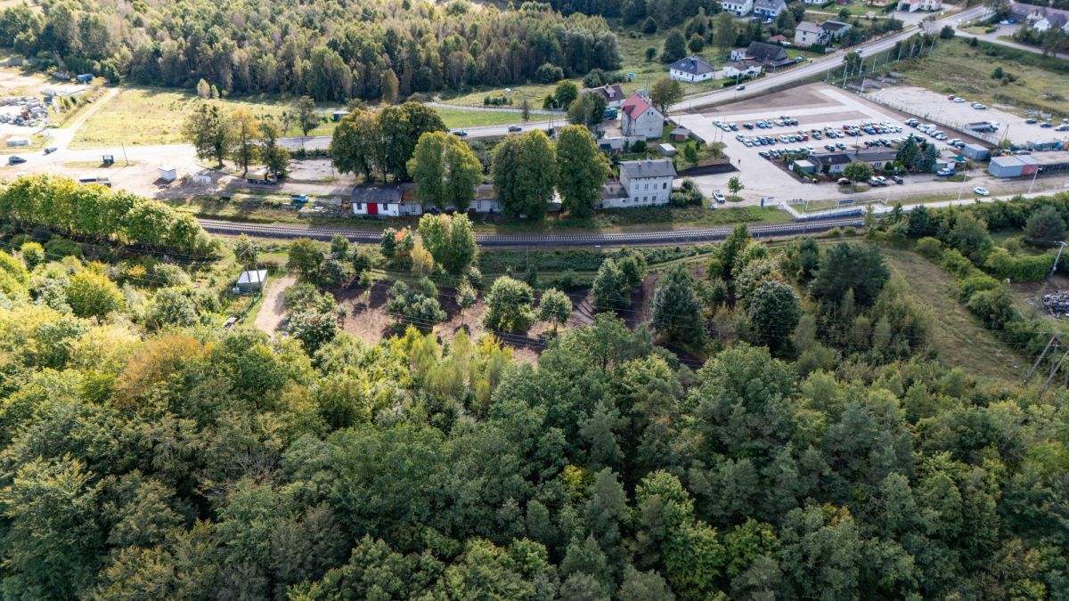 Działka na sprzedaż