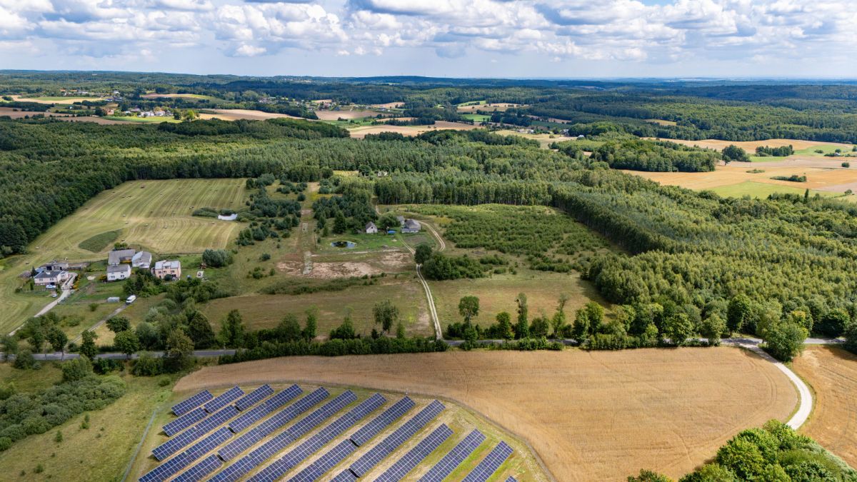 Działka na sprzedaż