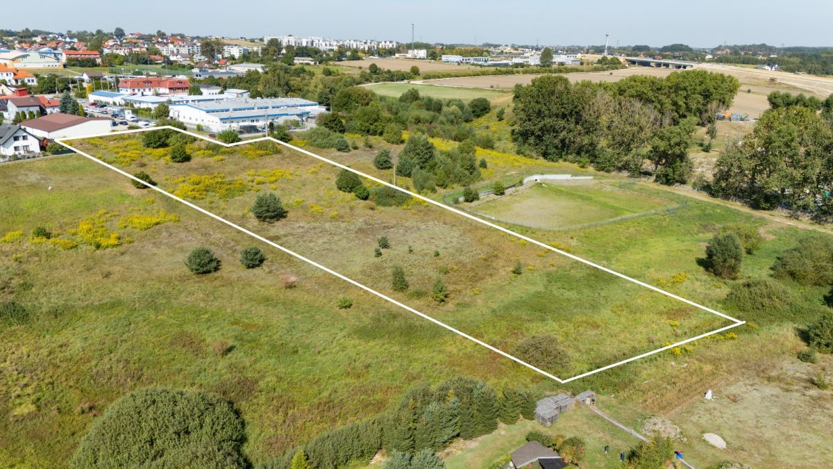 Działka na sprzedaż