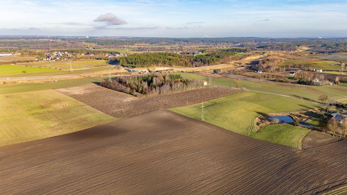 Działka na sprzedaż