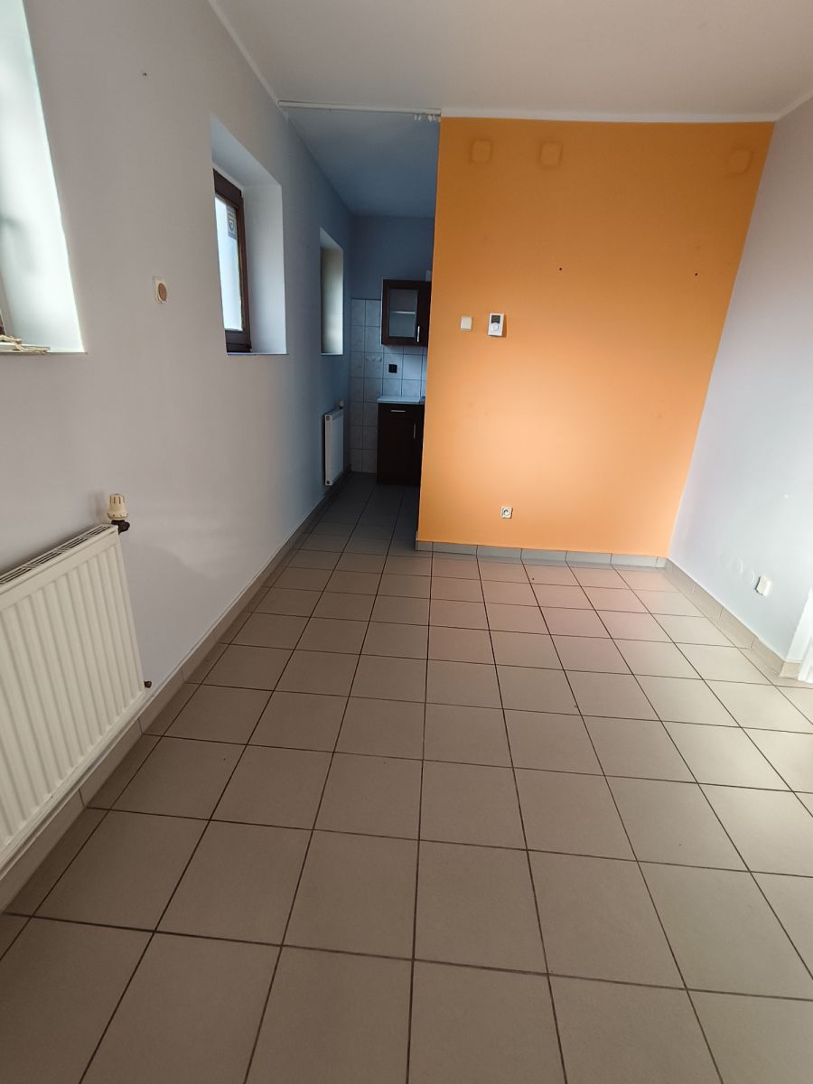 Komercyjny na wynajem