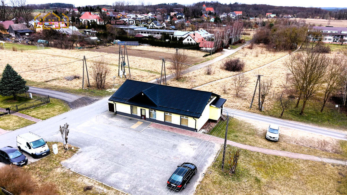 Komercyjny na sprzedaż