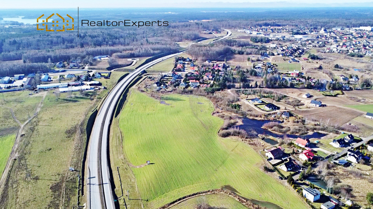 Działka na sprzedaż