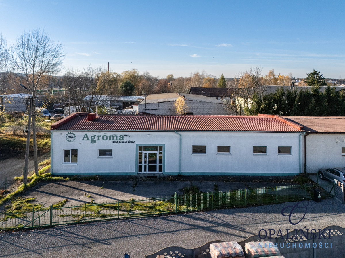 Komercyjny na sprzedaż