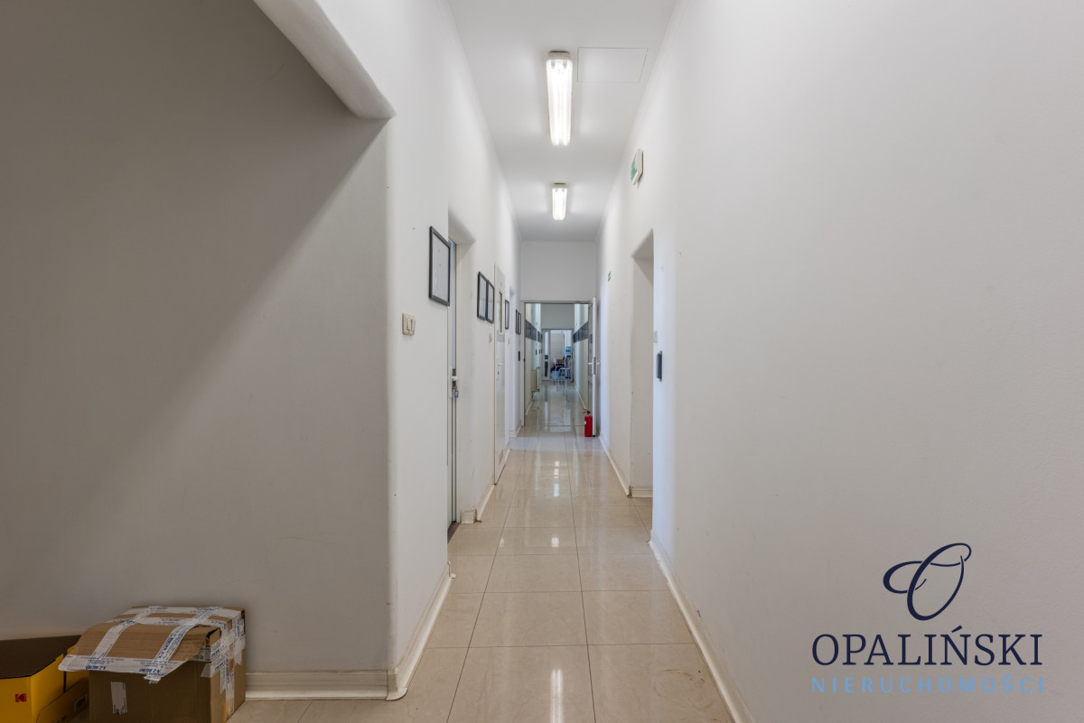 Komercyjny na wynajem