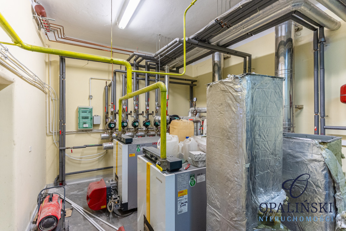 Komercyjny na wynajem