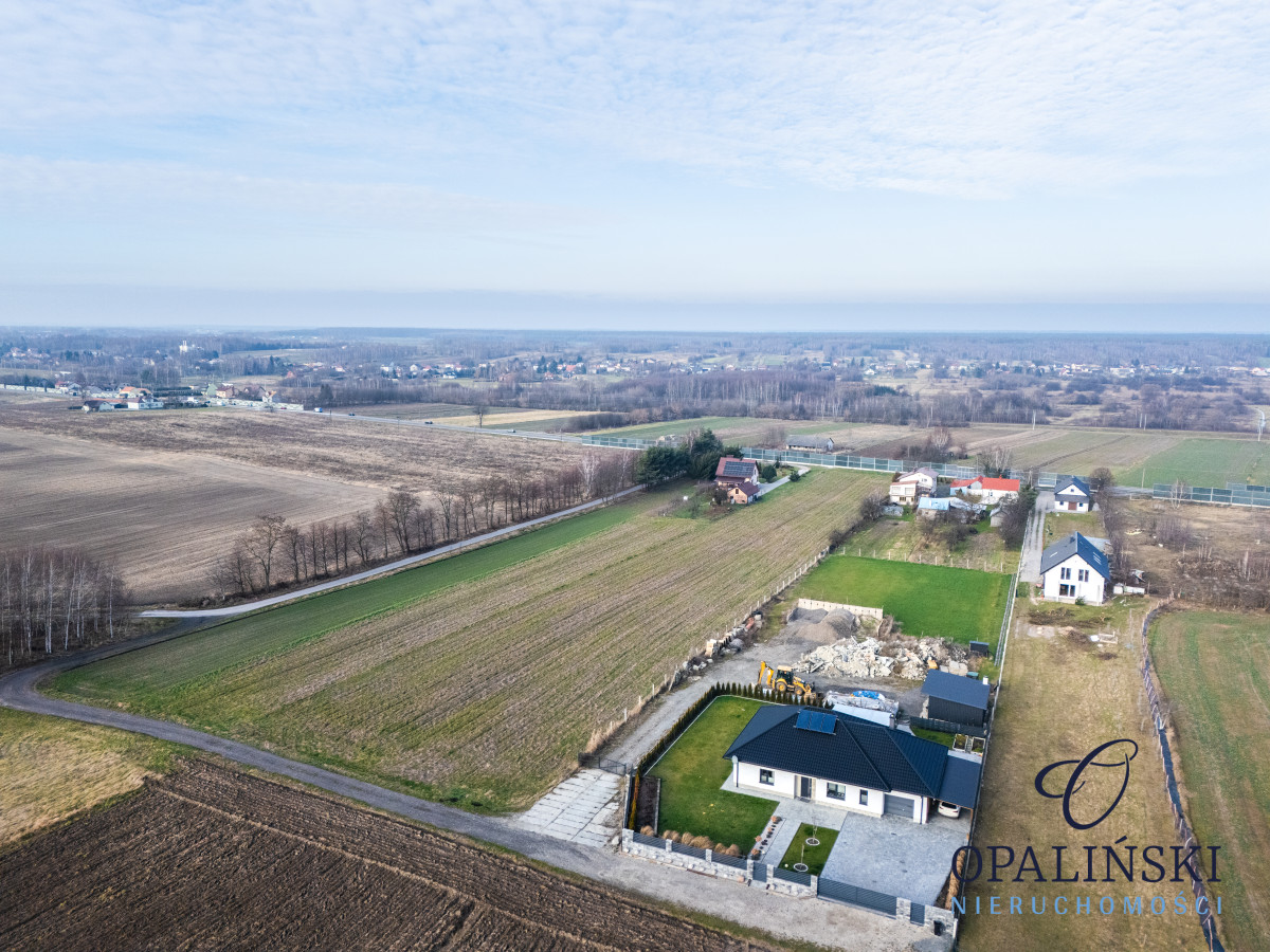 Działka na sprzedaż