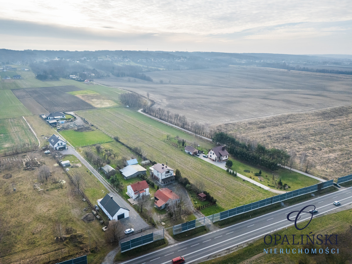 Działka na sprzedaż