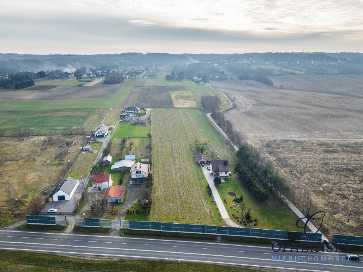 Działka na sprzedaż