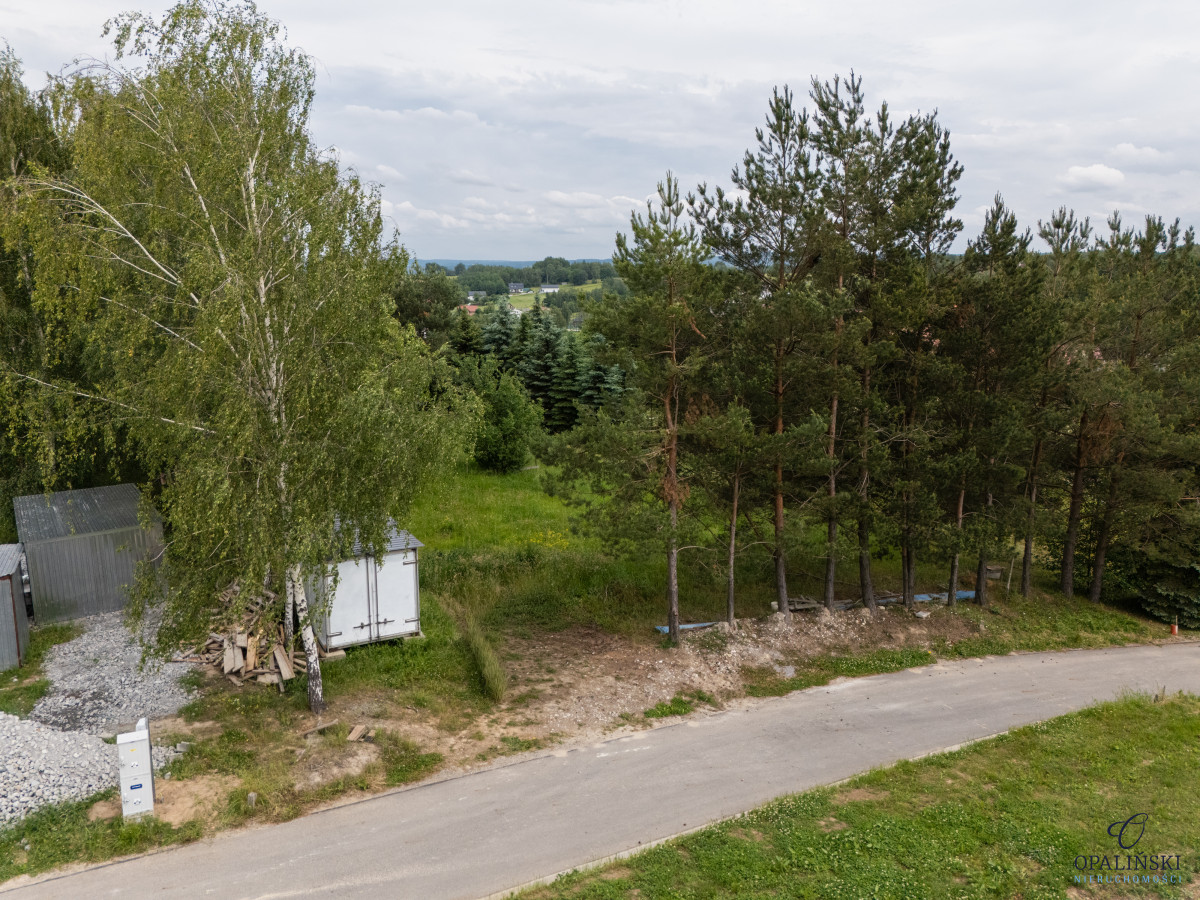 Działka na sprzedaż