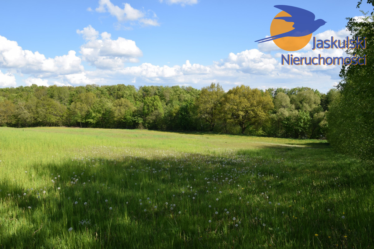 Działka na sprzedaż