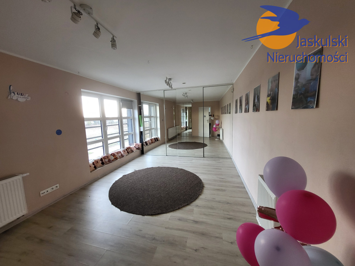 Komercyjny na sprzedaż