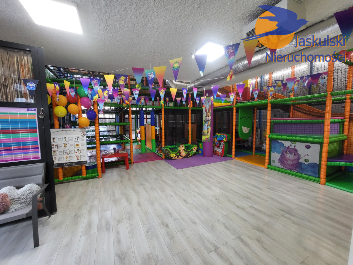 Komercyjny na sprzedaż