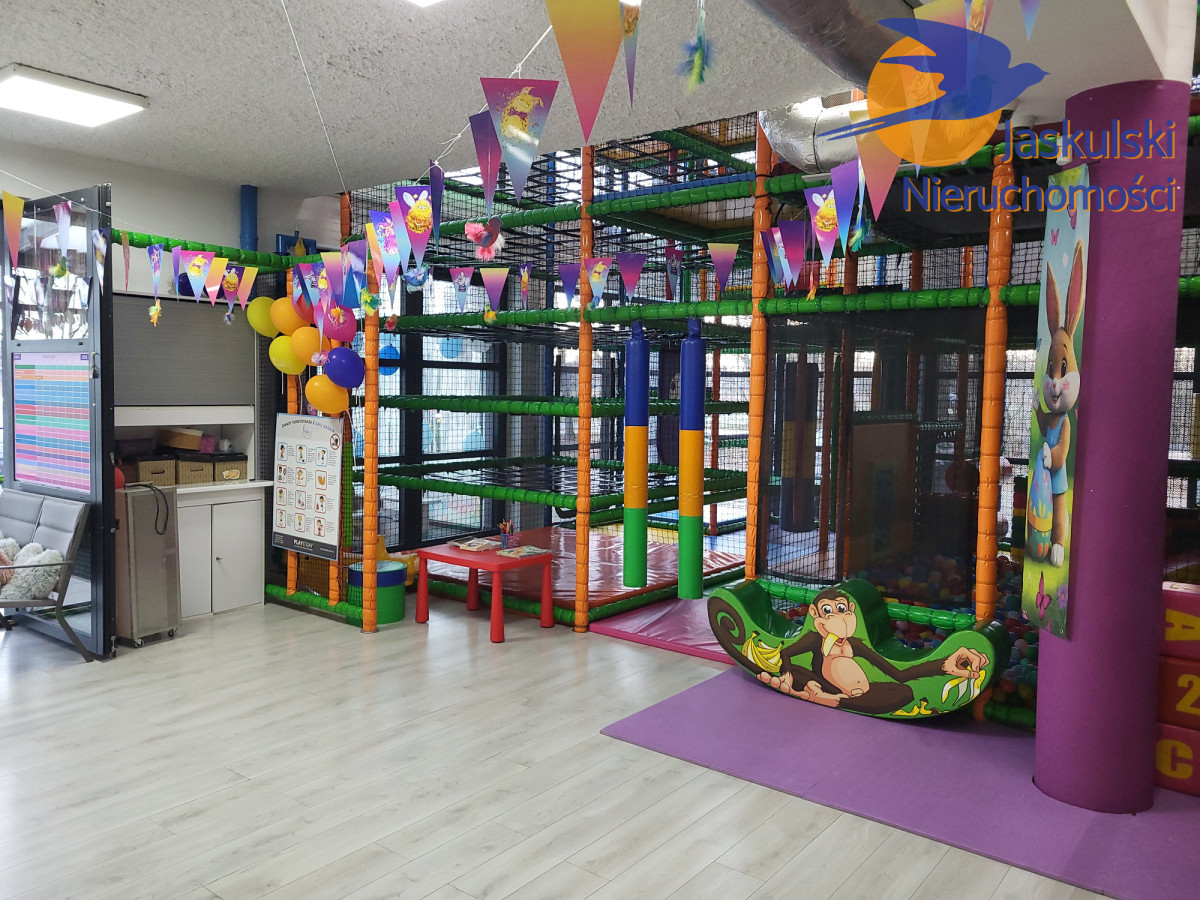 Komercyjny na sprzedaż