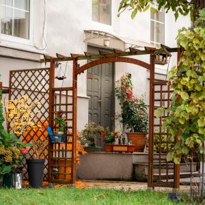 Kamienica w komercyjnej lokalizacji