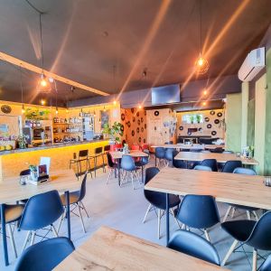 Restauracja na sprzedaż – gotowy biznes przy DK91!