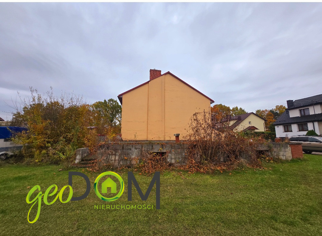 Działka na sprzedaż