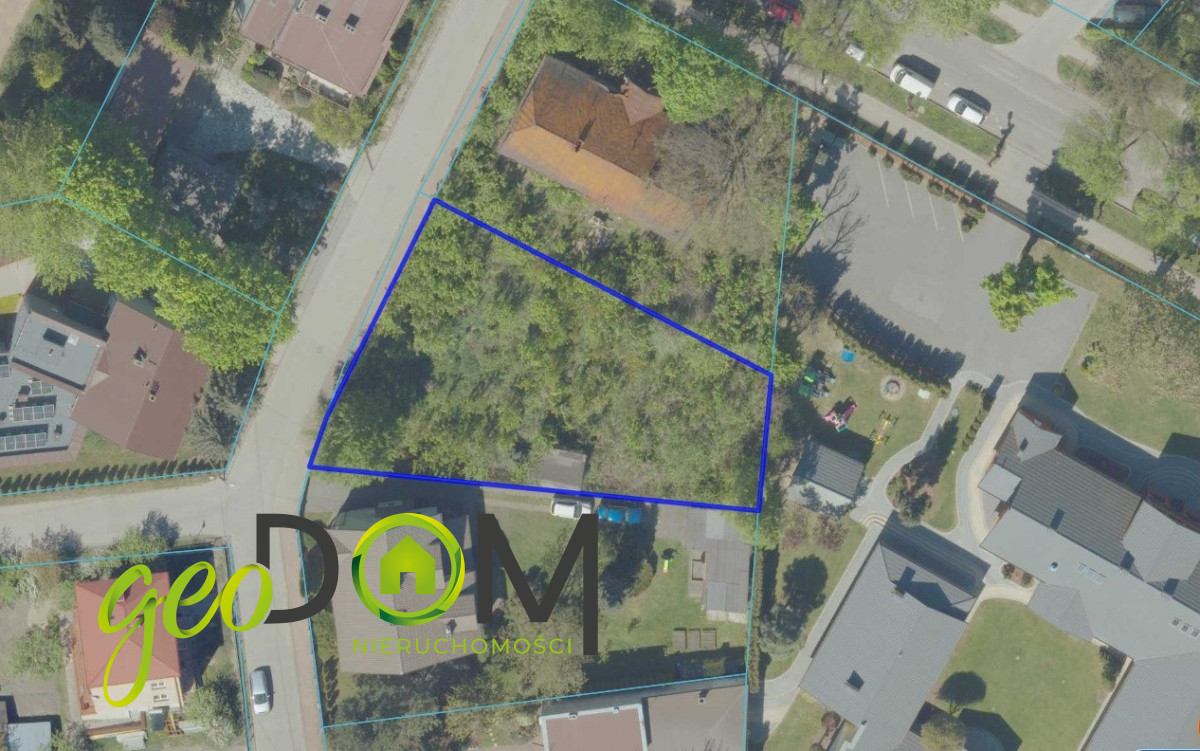 Działka na sprzedaż