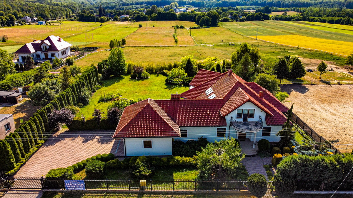 Dom na sprzedaż