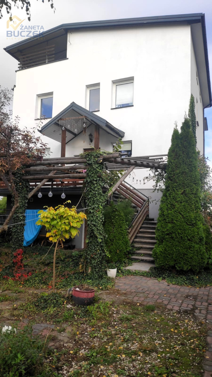 Dom na sprzedaż