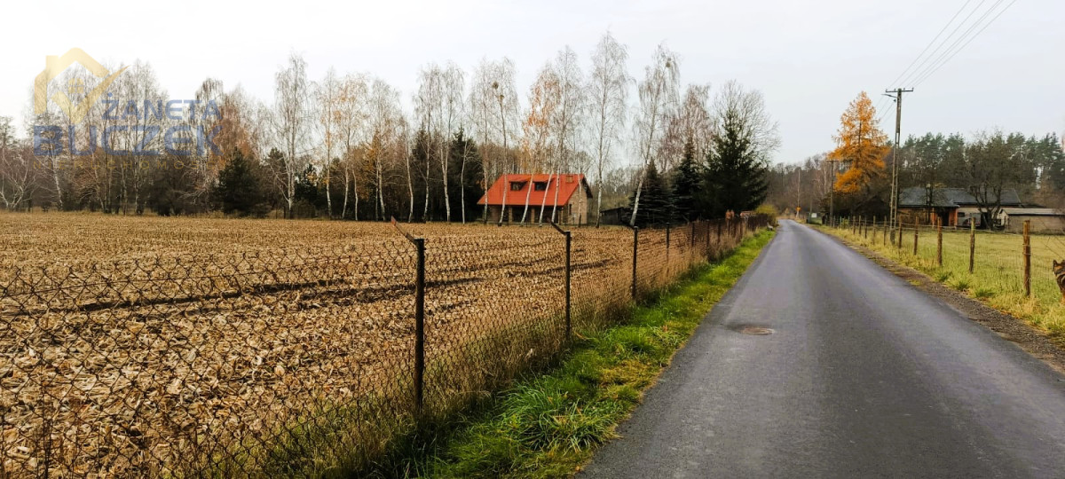 Działka na sprzedaż