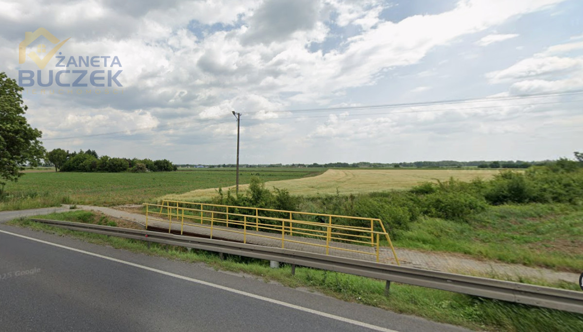 Działka na sprzedaż