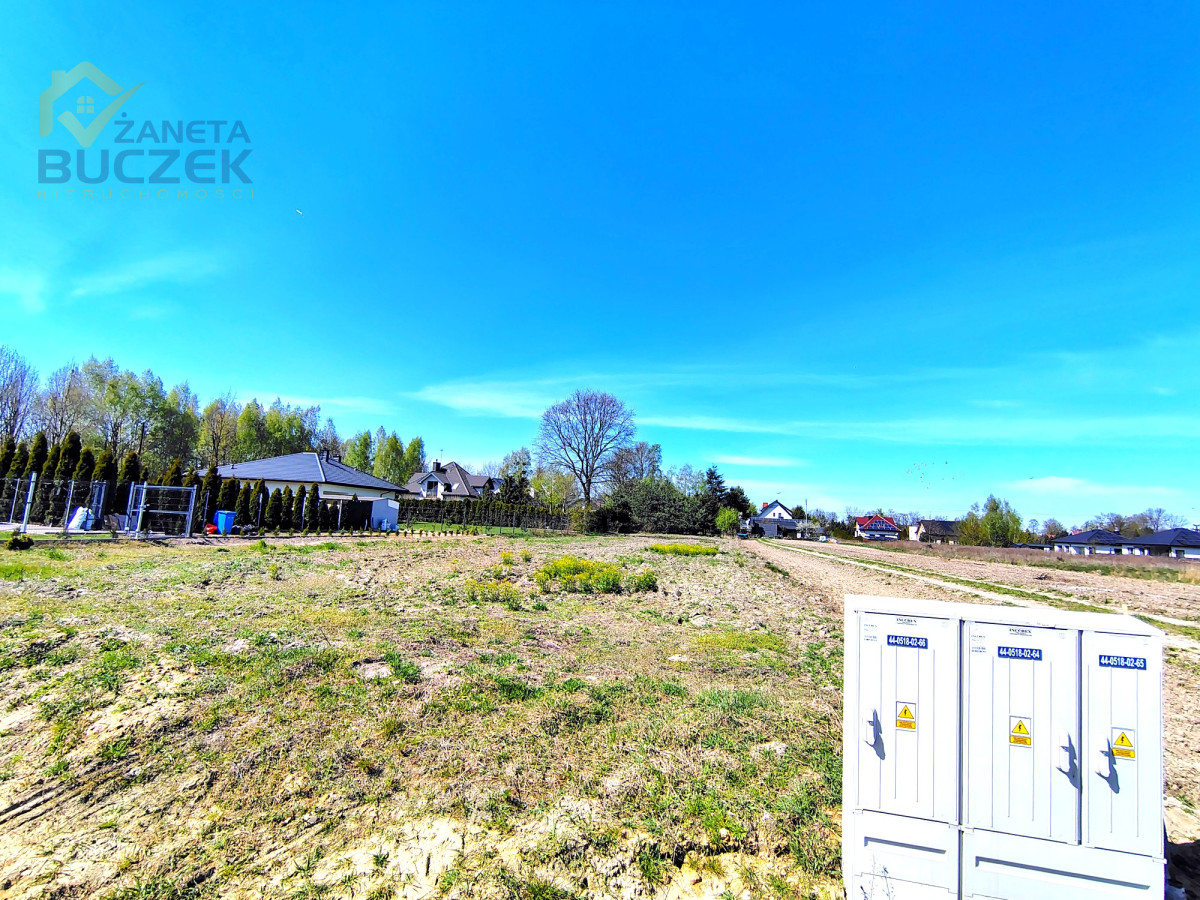 Działka na sprzedaż