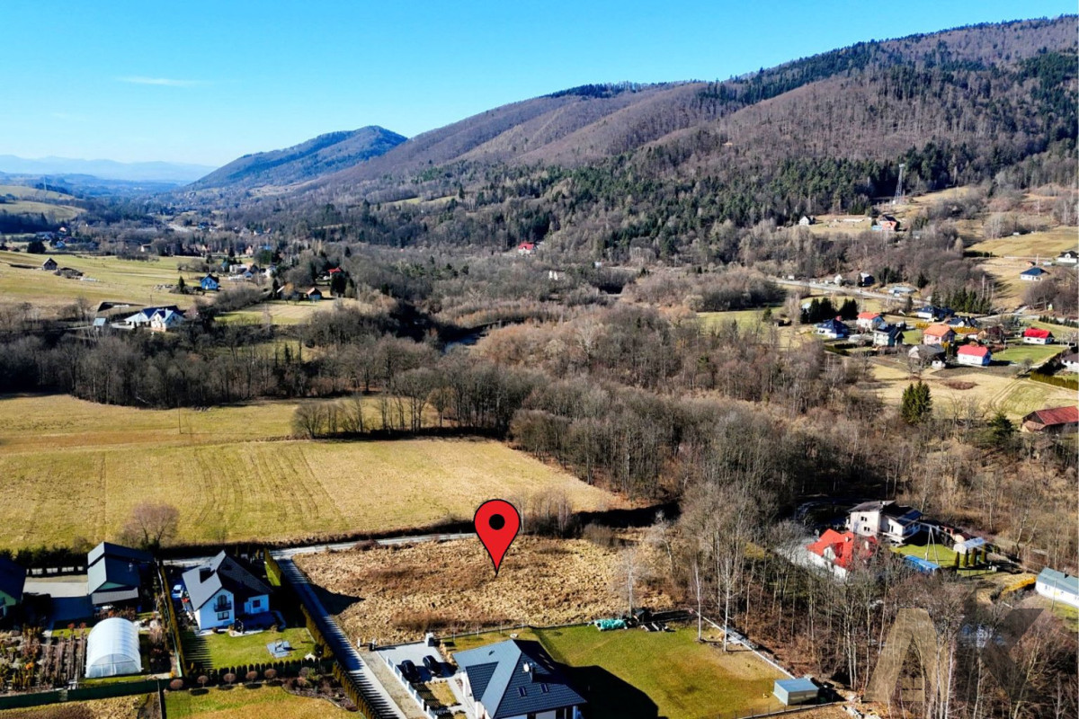Działka na sprzedaż