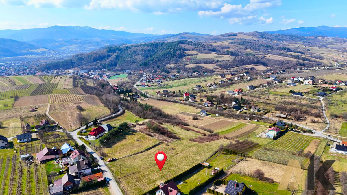 Działka na sprzedaż