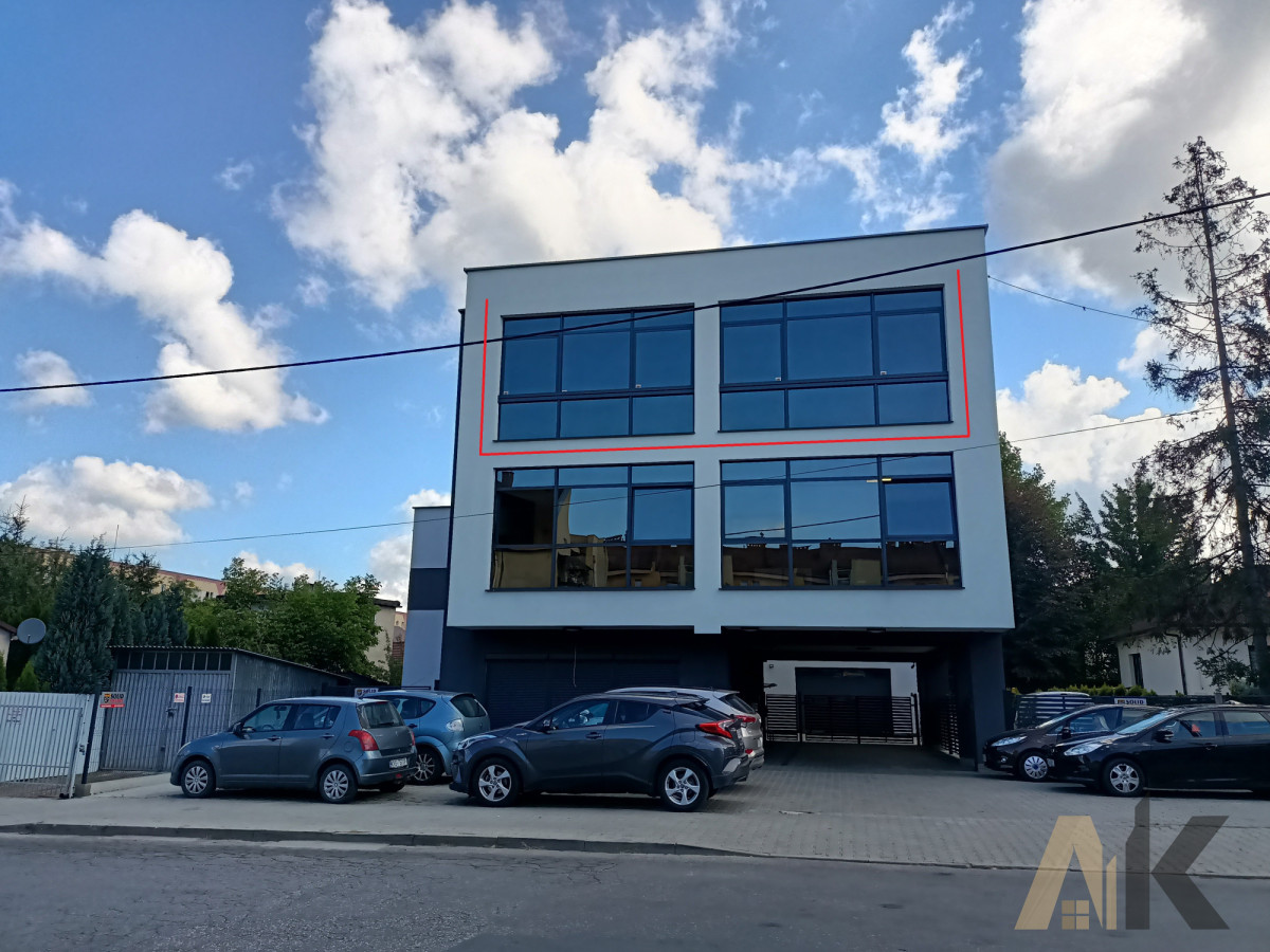 Komercyjny na wynajem