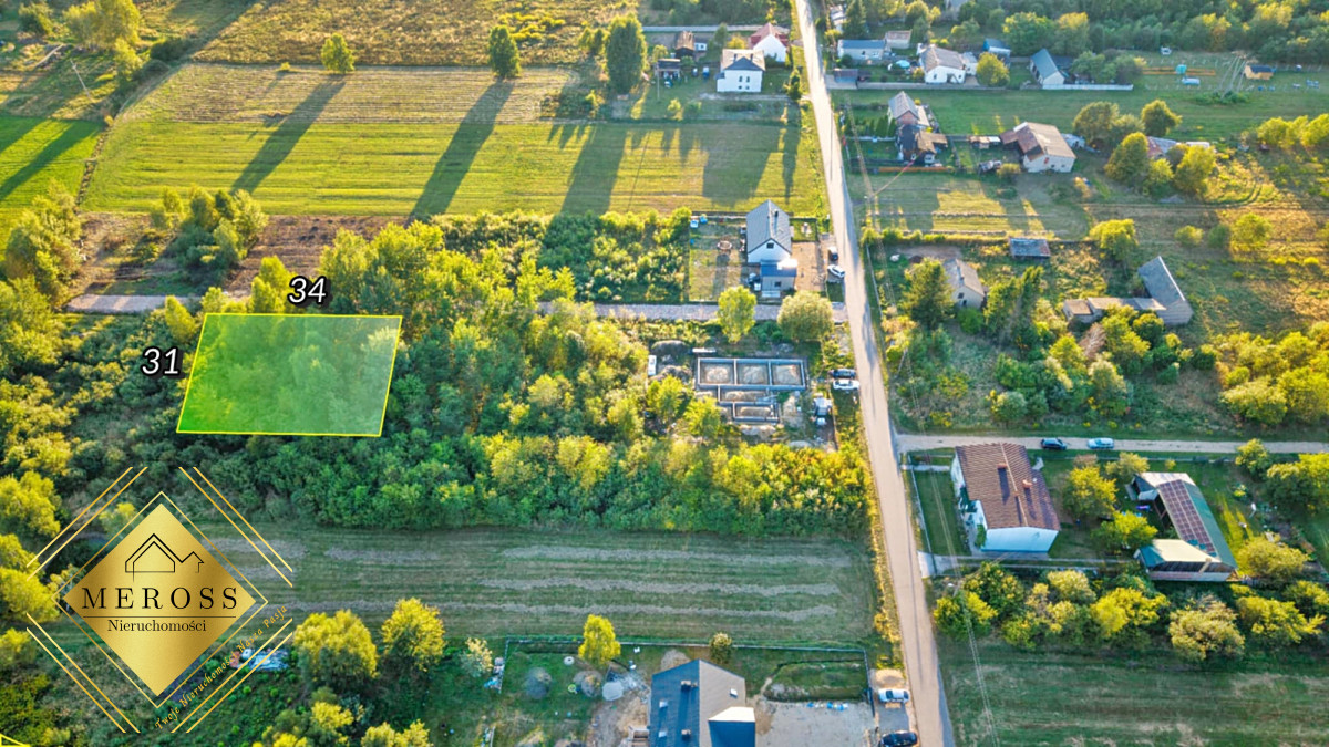 Działka na sprzedaż
